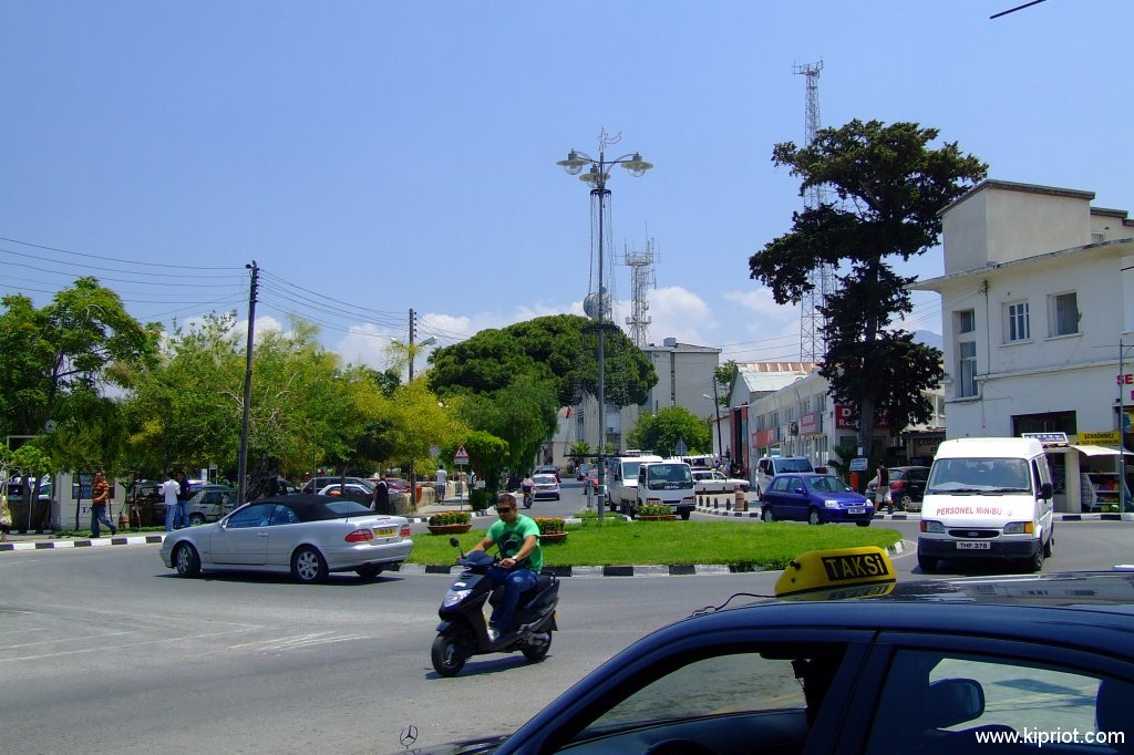 Гирне, центр