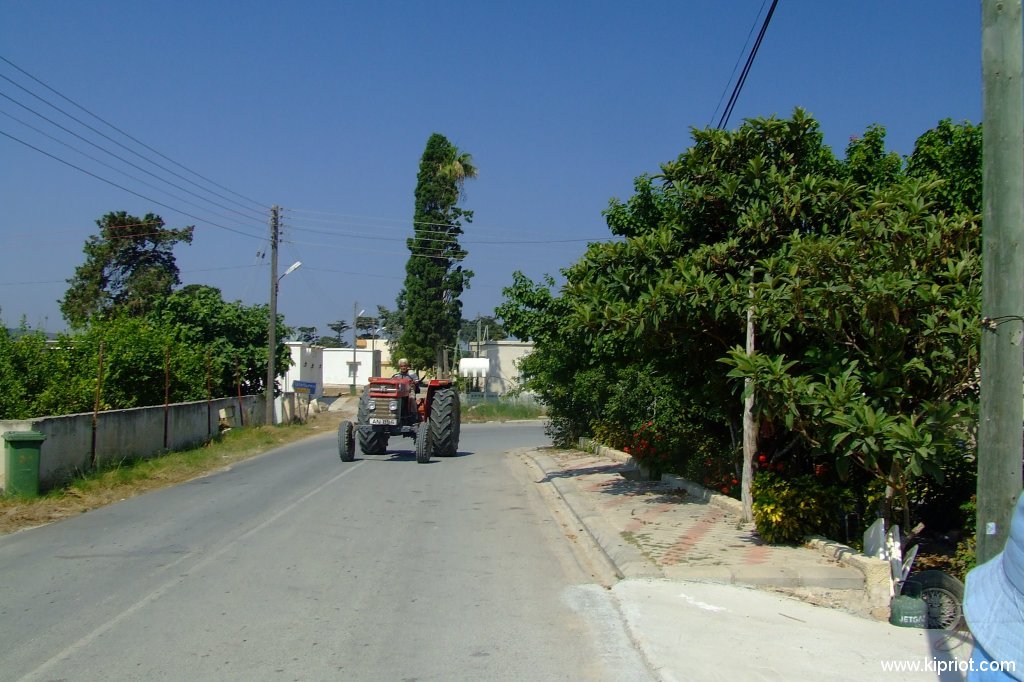 Улица в Ризокарпасо